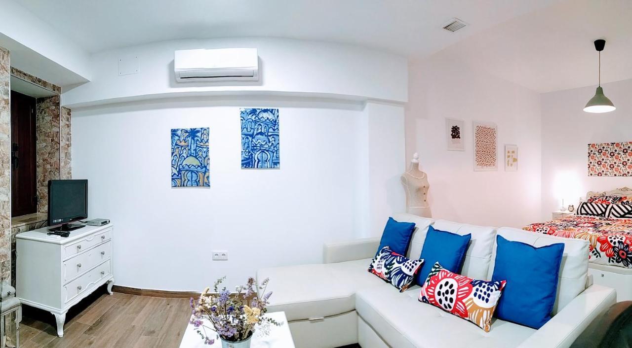 Loft Jazmin Junto A Puente Romano 코르도바 외부 사진