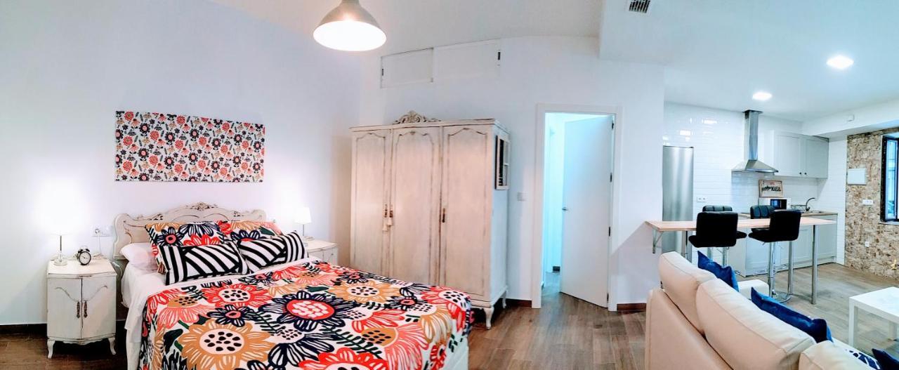 Loft Jazmin Junto A Puente Romano 코르도바 외부 사진
